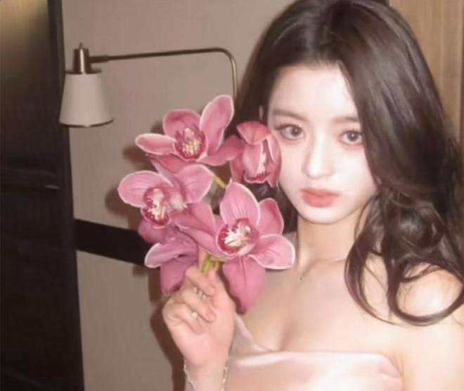 南宫NG28-黄杨钿甜“你奈我何”背景图引热议！被三家大学录取公司呈异常